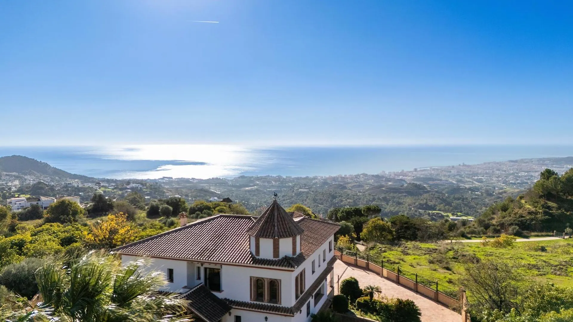 Kontakte von Villa Piscina Privada, Vistas Al Mar Y Montana